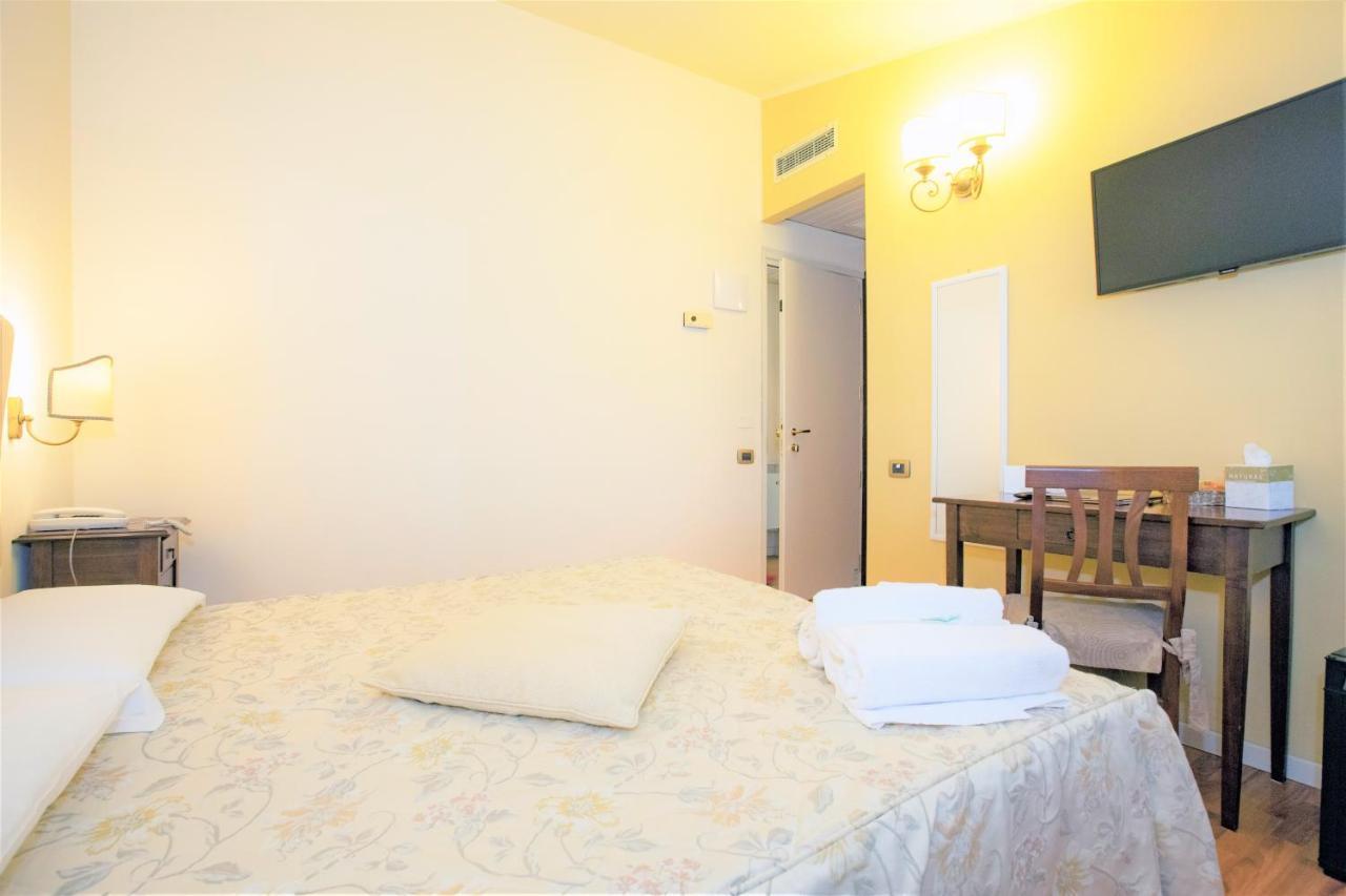 Hotel Arcobaleno Siena Eksteriør bilde