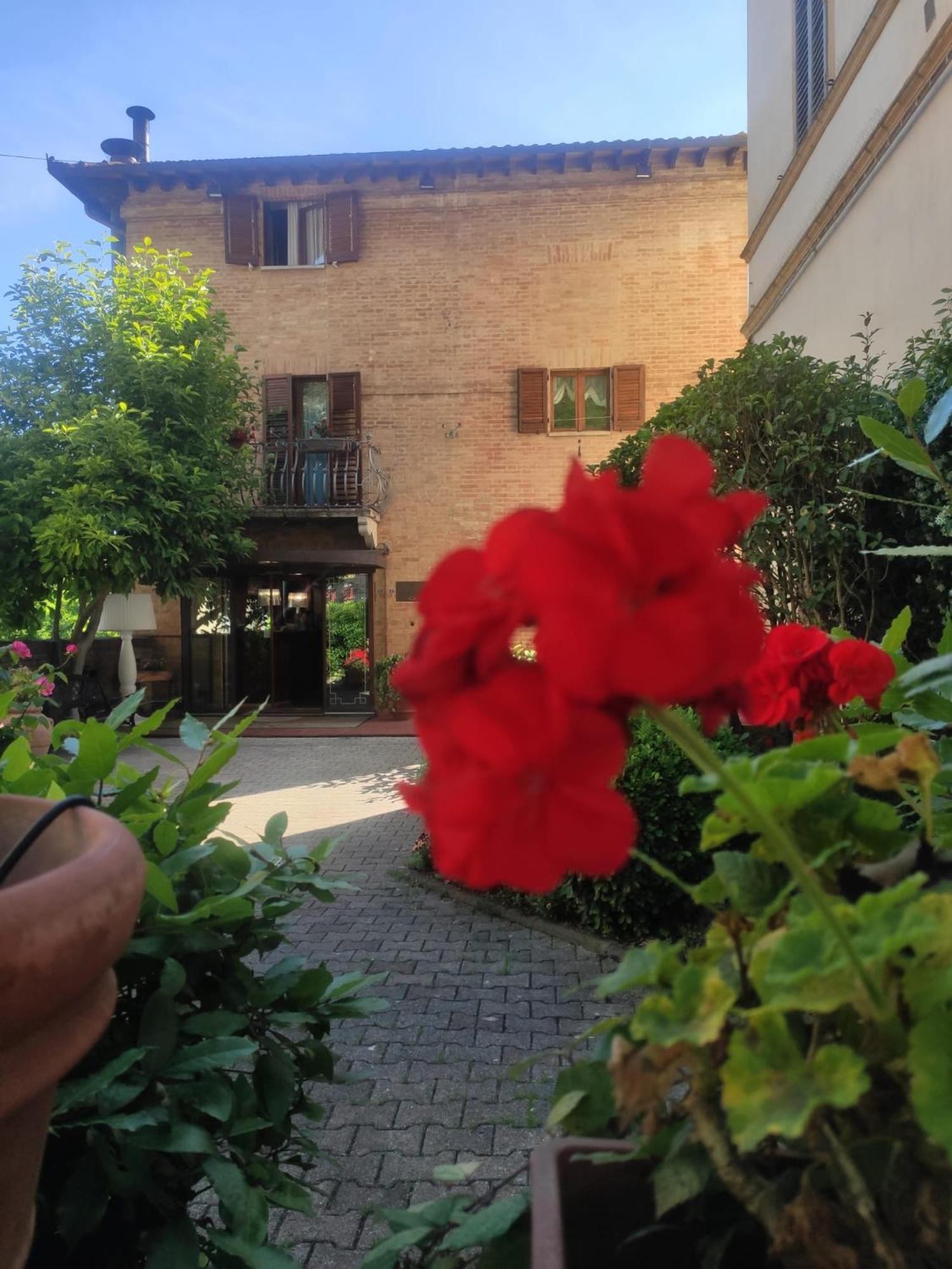 Hotel Arcobaleno Siena Eksteriør bilde
